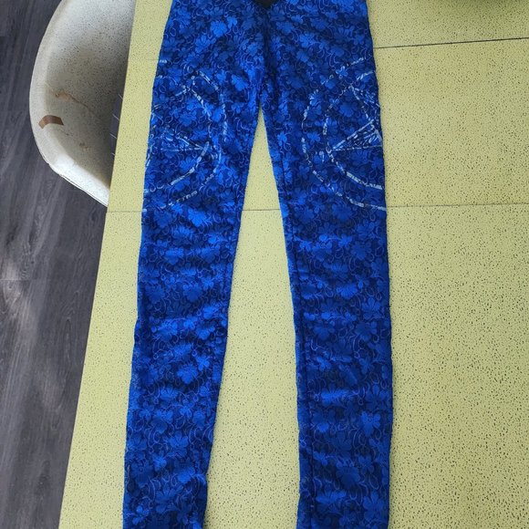 Toxic Vision lace pants - Picture 3 of 3